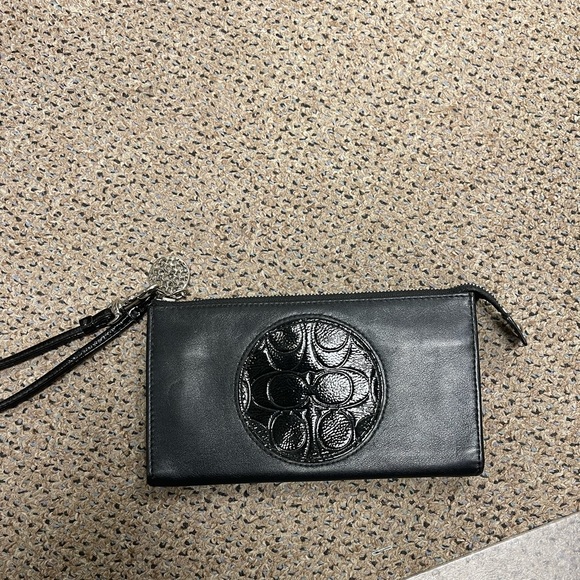 Coach Wallet - Picture 1 of 4